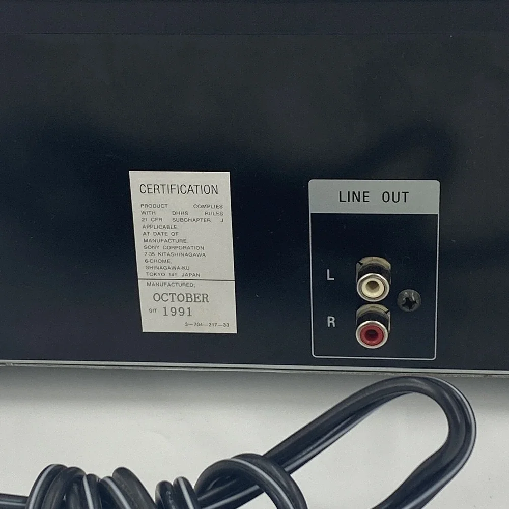 Sony 5 Disk Cd Changer CDP-C315 Operating Instructions For Parts Only